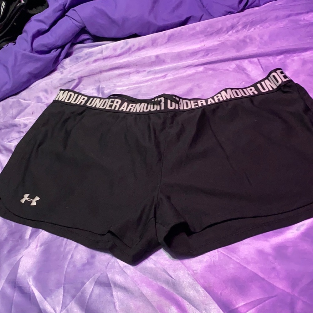 2x under armour heat gear athletic short black